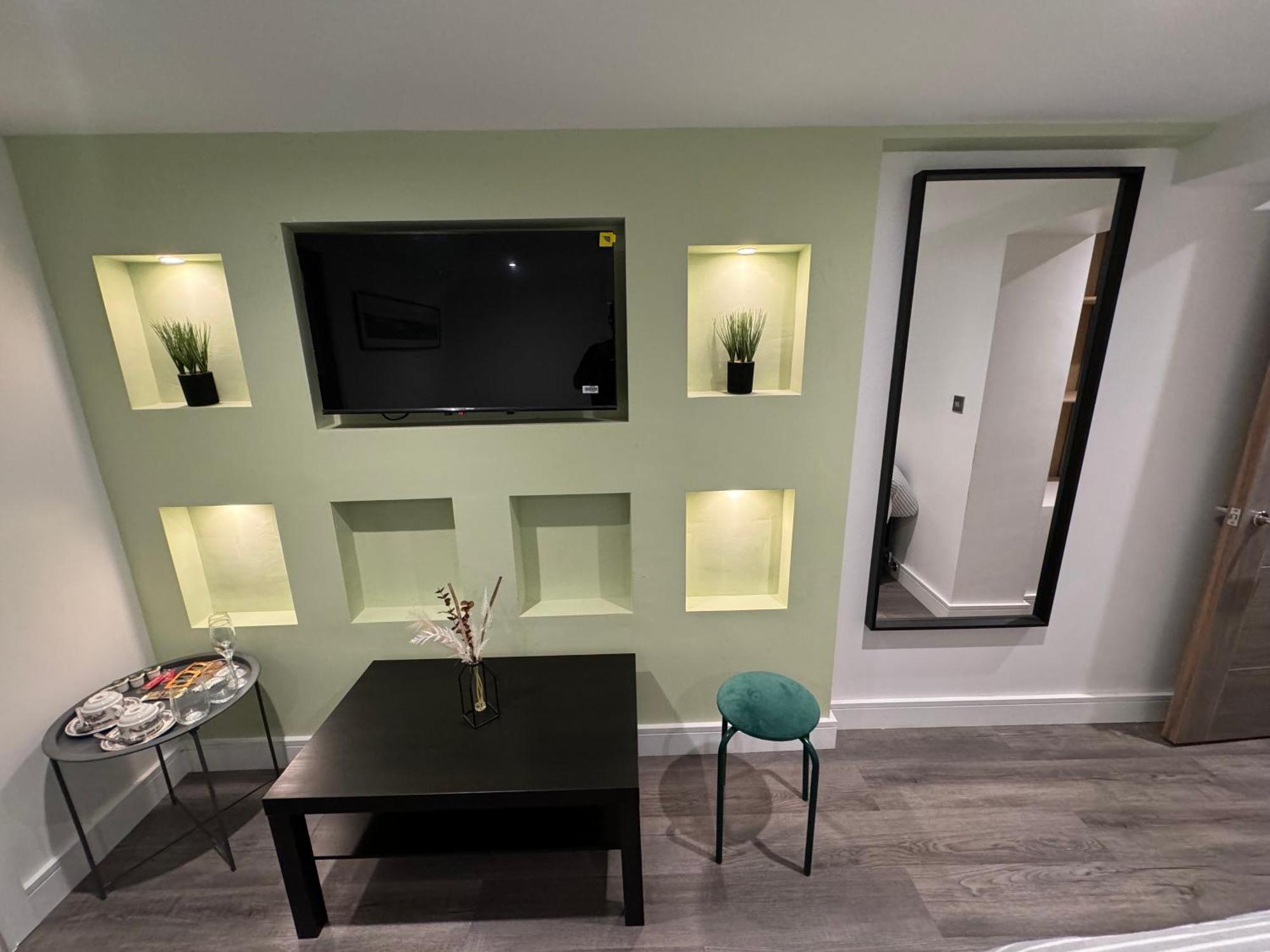 Southgate Luxury Apartments Elland Exterior foto